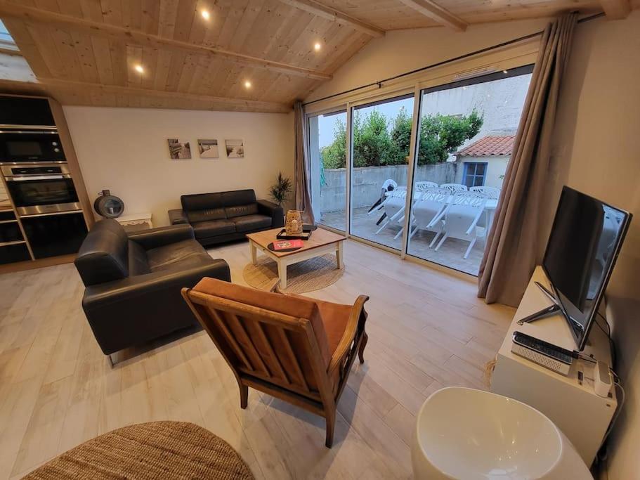 Maison Proche Plages, Port Et Tous Commerces Ле-Сабль-д’Олон Экстерьер фото